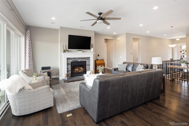 4509 S Ukraine Cir, Aurora, CO 80015