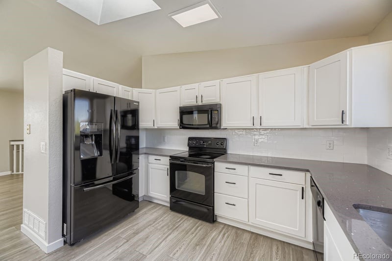 21303 E 44th Ave, Denver, CO 80249