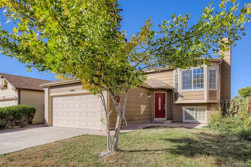 21303 E 44th Ave, Denver, CO 80249