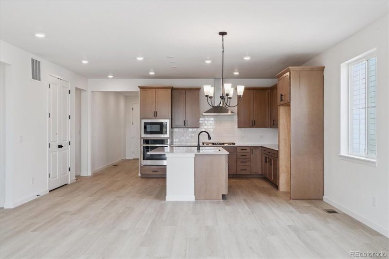710 Lawson Dr, Elizabeth, CO 80107
