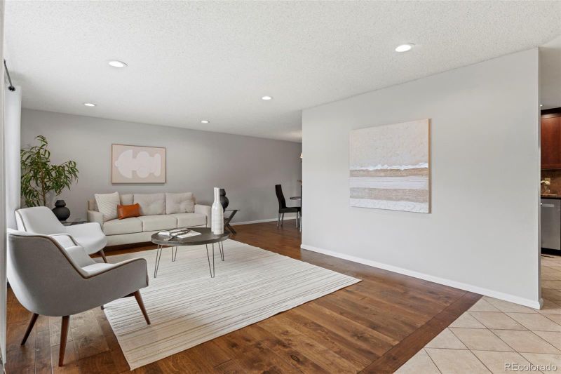 18624 E Kent Dr, Aurora, CO 80013