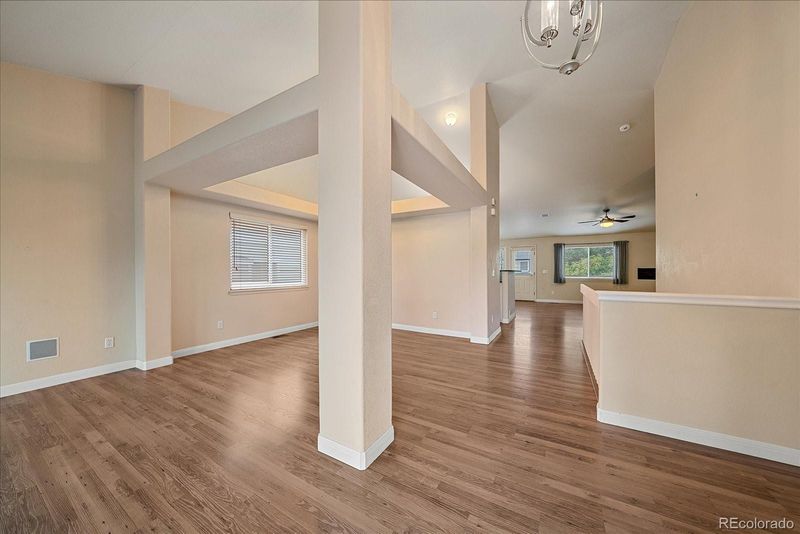 21355 E Prentice Ln, Centennial, CO 80015