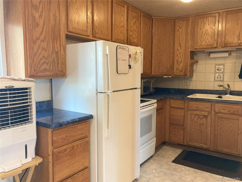 875 S Quebec St #15, Denver, CO 80231