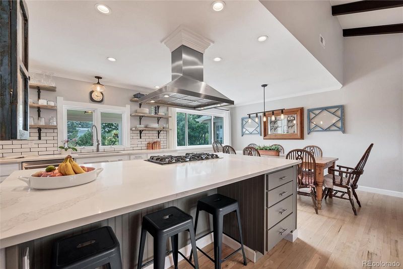 9474 Bay Ln, Castle Rock, CO 80108