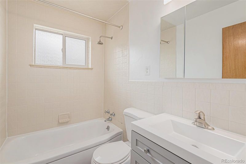260 Flint Way, Broomfield, CO 80020