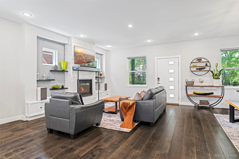 848 S Corona St, Denver, CO 80209