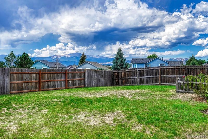 4855 Braddock Dr, Colorado Springs, CO 80920