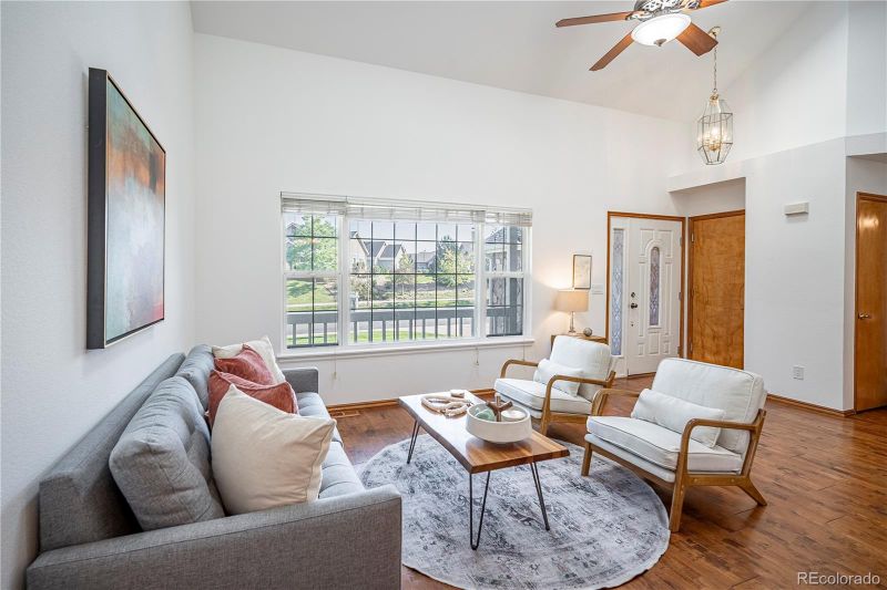 19480 E Pacific Dr, Aurora, CO 80013