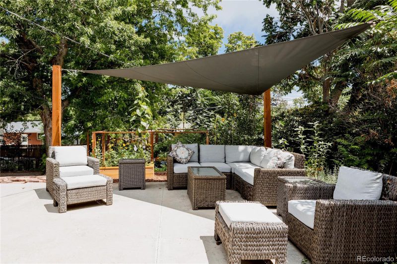 5370 Johnson St, Arvada, CO 80002