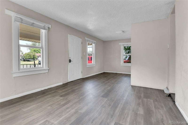 450 Raleigh St, Denver, CO 80204