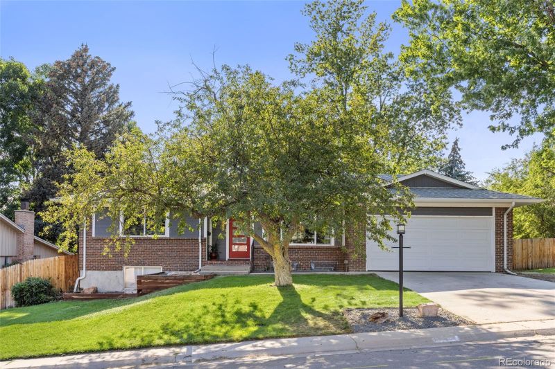 1799 S Van Gordon Ct, Lakewood, CO 80228