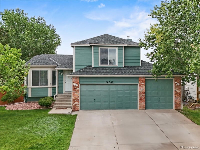 20662 E 43rd Ave, Denver, CO 80249