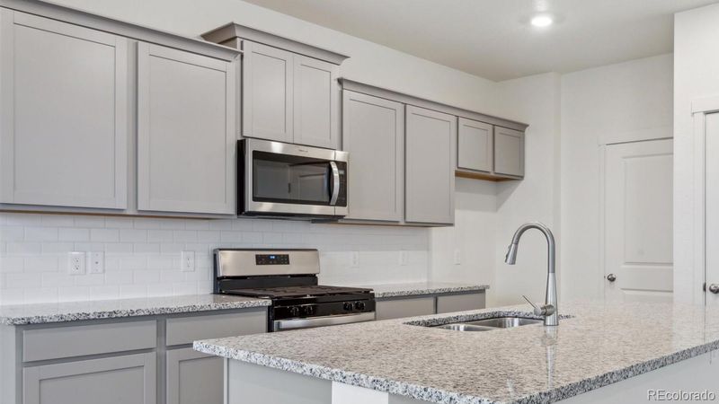 11758 Foraker Ln, Colorado Springs, CO 80925