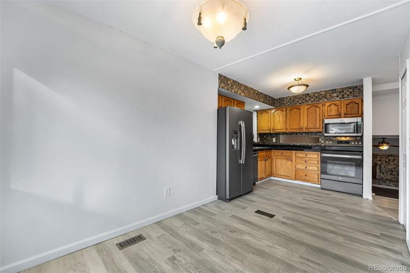 16622 E Asbury Ave, Aurora, CO 80013