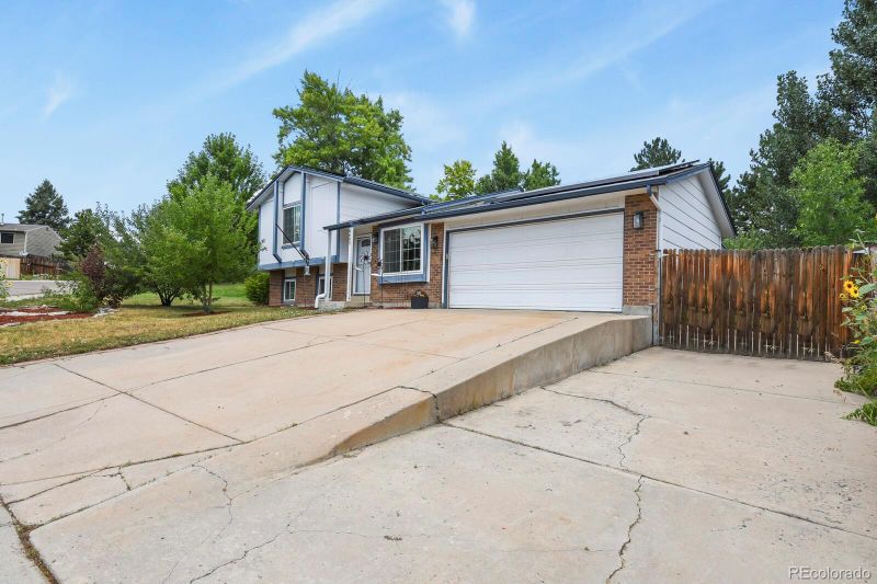 9605 W David Ave, Littleton, CO 80128