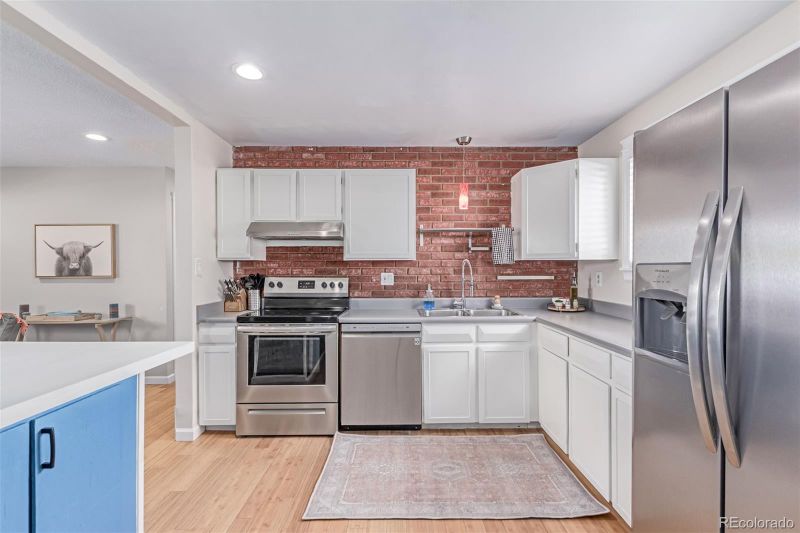 16096 E Columbia Pl, Aurora, CO 80013