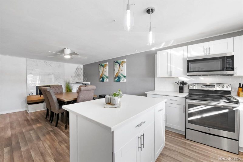 12555 W 61st, Arvada, CO 80004