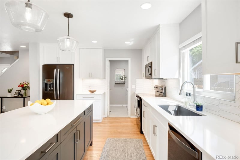 3729 Dahlia St, Denver, CO 80207