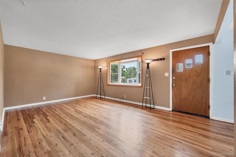 6855 W 62nd Ave, Arvada, CO 80003