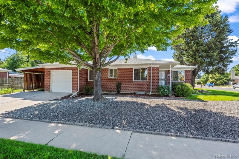 5582 E Colorado Ave, Denver, CO 80222