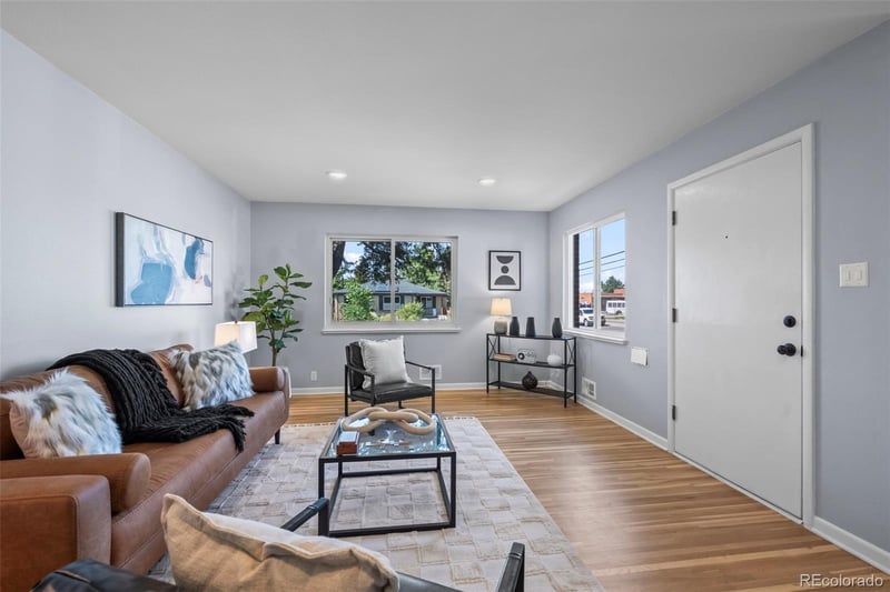 5582 E Colorado Ave, Denver, CO 80222