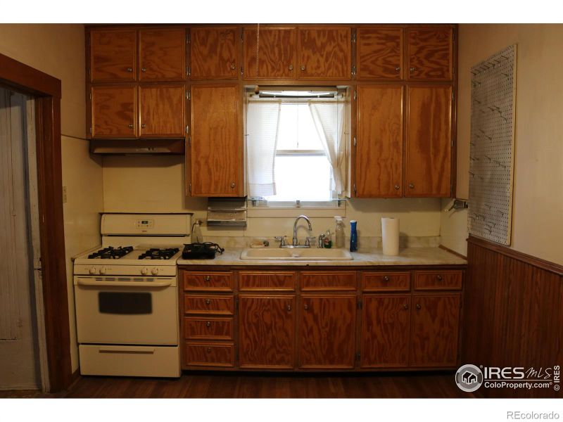 1424 5th St, Greeley, CO 80631