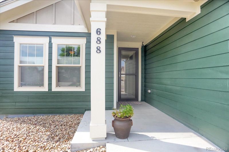 688 Brennan Cir, Erie, CO 80516