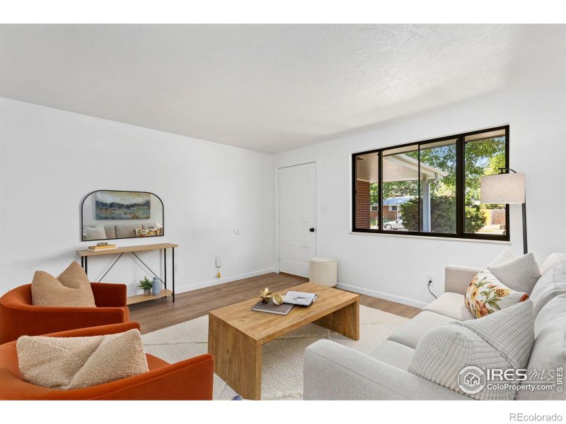 506 Mount Evans St, Longmont, CO 80504