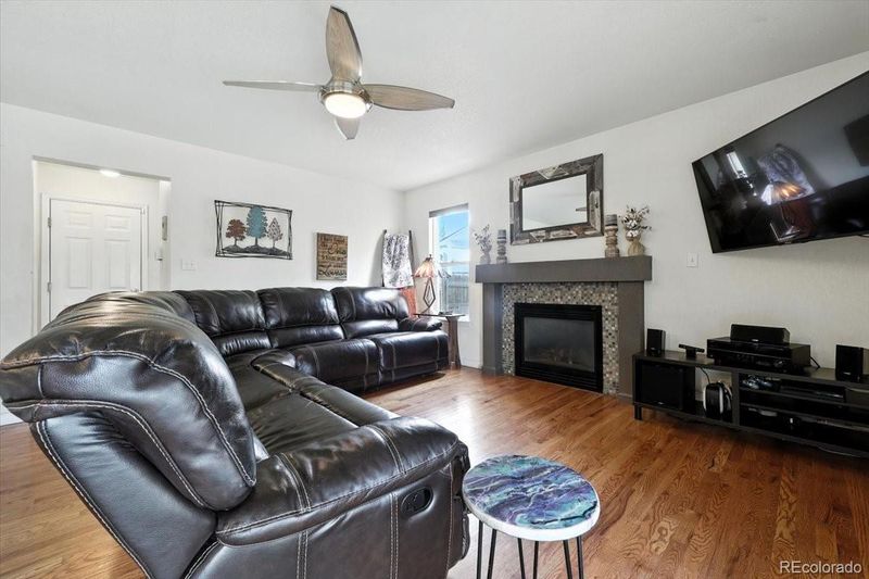 51 Altadena Dr, Pueblo, CO 81005