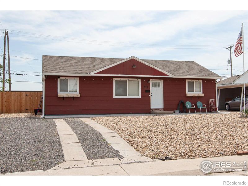 325 Valley Dr, Sterling, CO 80751