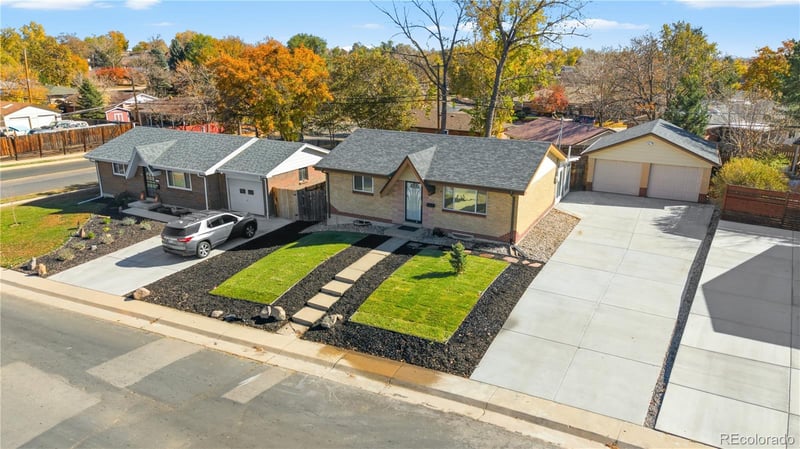 1260 Essex Dr, Denver, CO 80229