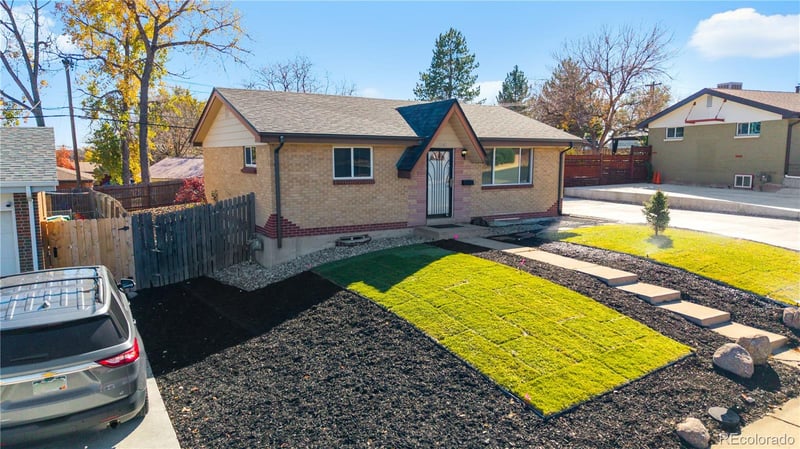 1260 Essex Dr, Denver, CO 80229