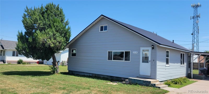 208 5th St, Ovid, CO 80744