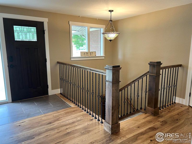 1330 W 6th St, Loveland, CO 80537