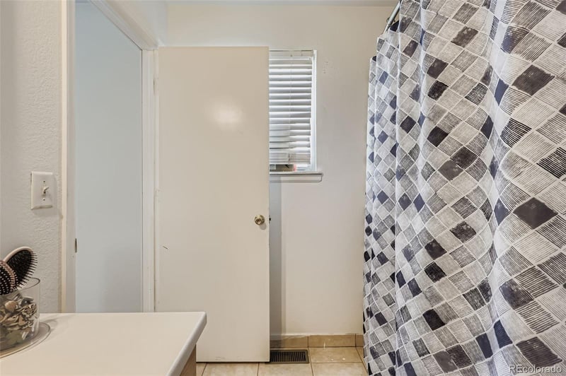5044 Sable St, Denver, CO 80239