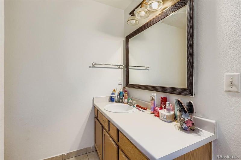 5044 Sable St, Denver, CO 80239