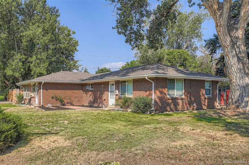 8805 W 46th Ave, Wheat Ridge, CO 80033