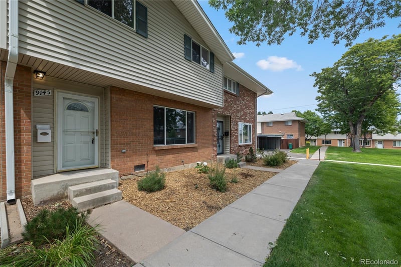 9145 E Mansfield Ave, Denver, CO 80237