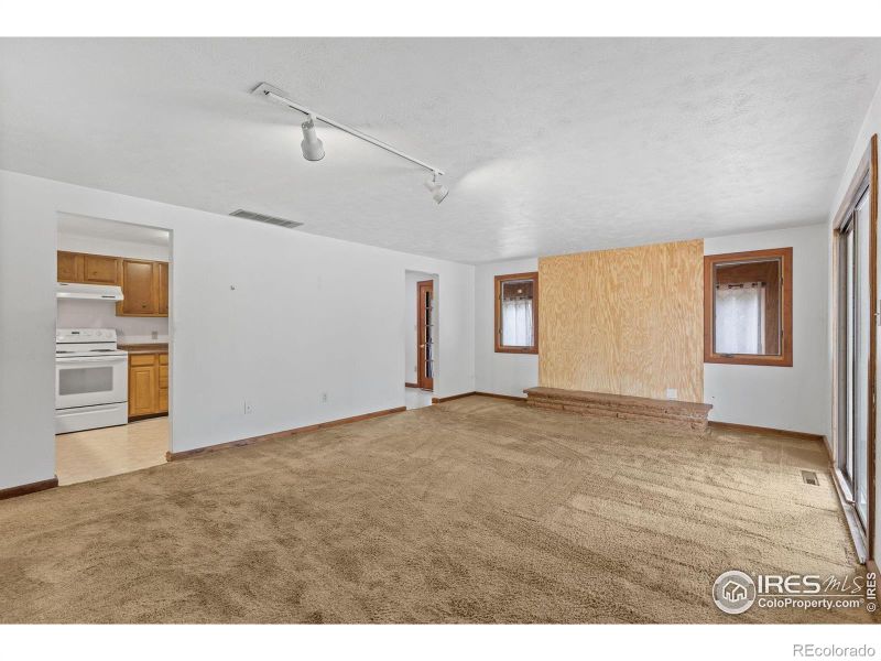 107 Caribou Pl, Longmont, CO 80504