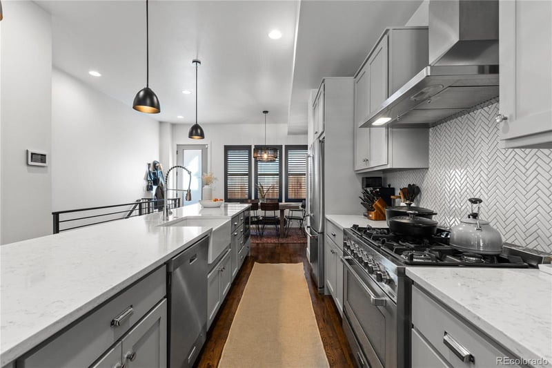 1025 25th St, Denver, CO 80205