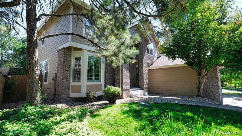 5722 S Yampa St, Centennial, CO 80015
