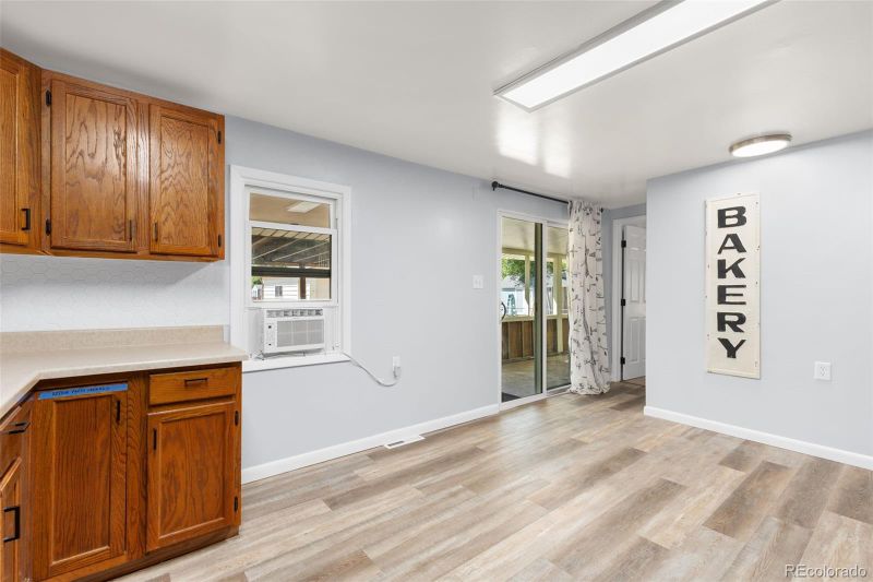 219 N 10th Ave, Brighton, CO 80601