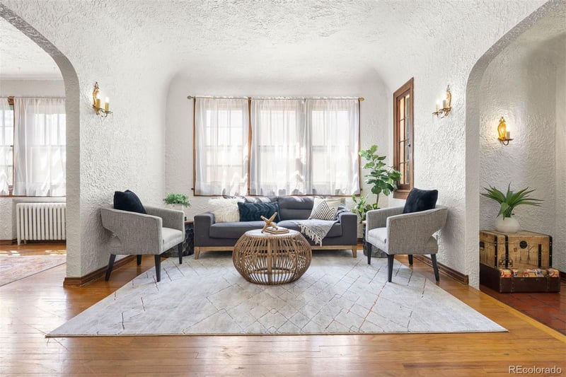 2254 Jasmine St, Denver, CO 80207
