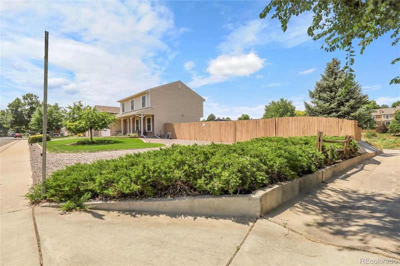 1409 S Joplin St, Aurora, CO 80017