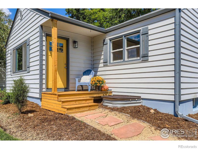 1306 Longs Peak Ave, Longmont, CO 80501