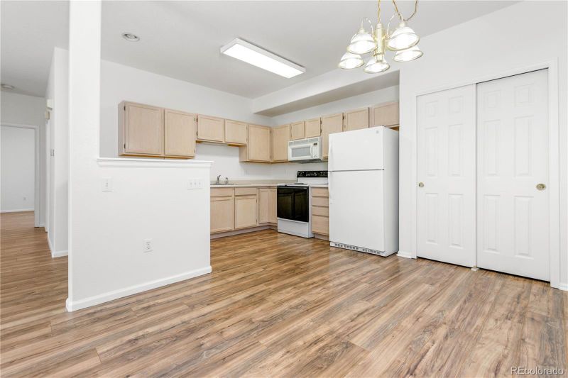 11045 Huron St #604, Northglenn, CO 80234