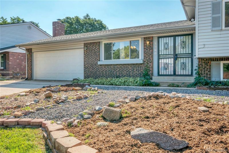 3560 E 128th Pl, Thornton, CO 80241