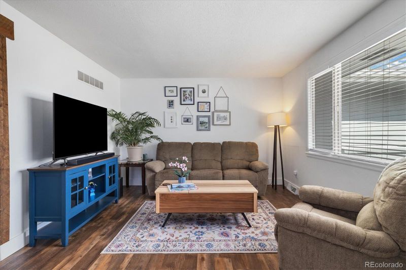 2191 Ridge Dr, Broomfield, CO 80020