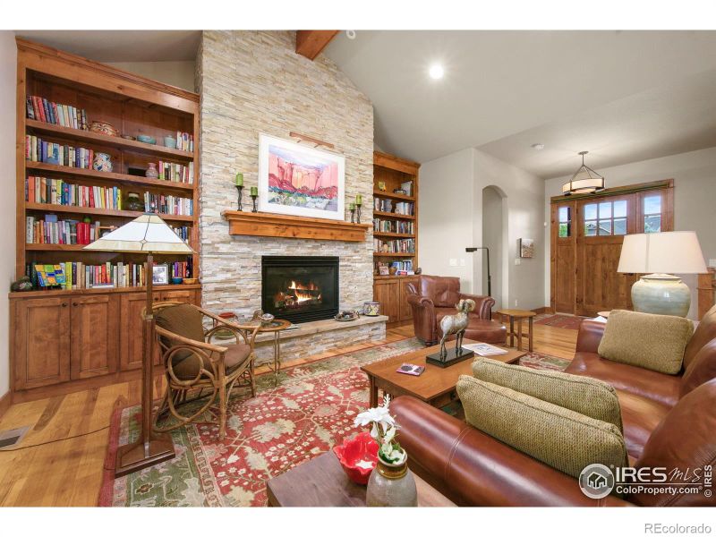 242 N Cove Dr, Loveland, CO 80537