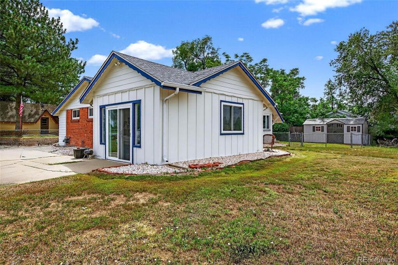 6490 Pierce St, Arvada, CO 80003